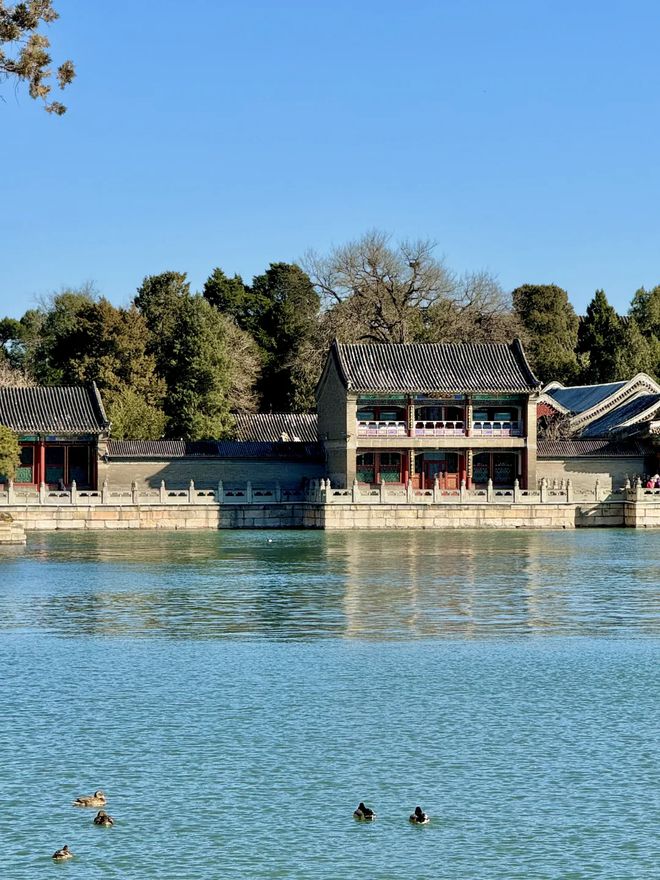 假上海到北京5日游跟团攻略？景点推荐球王会体育北京旅游纯玩5天攻略 寒(图1)